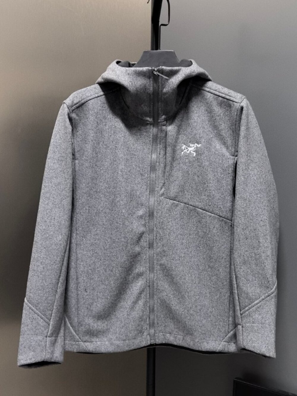 Arc'teryx Sawyer Wool Hoodie (Black) — Crafted from Merino wool. Size XL.